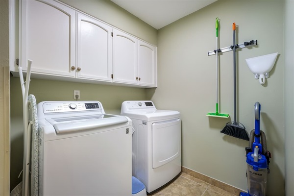 Lone Star - Laundry room