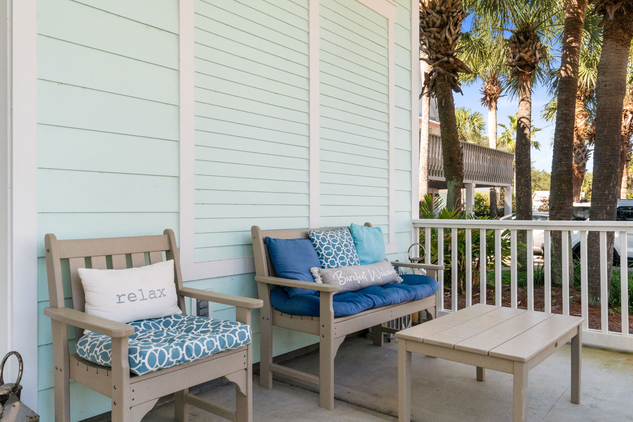 Outside Seating on Main House Porch