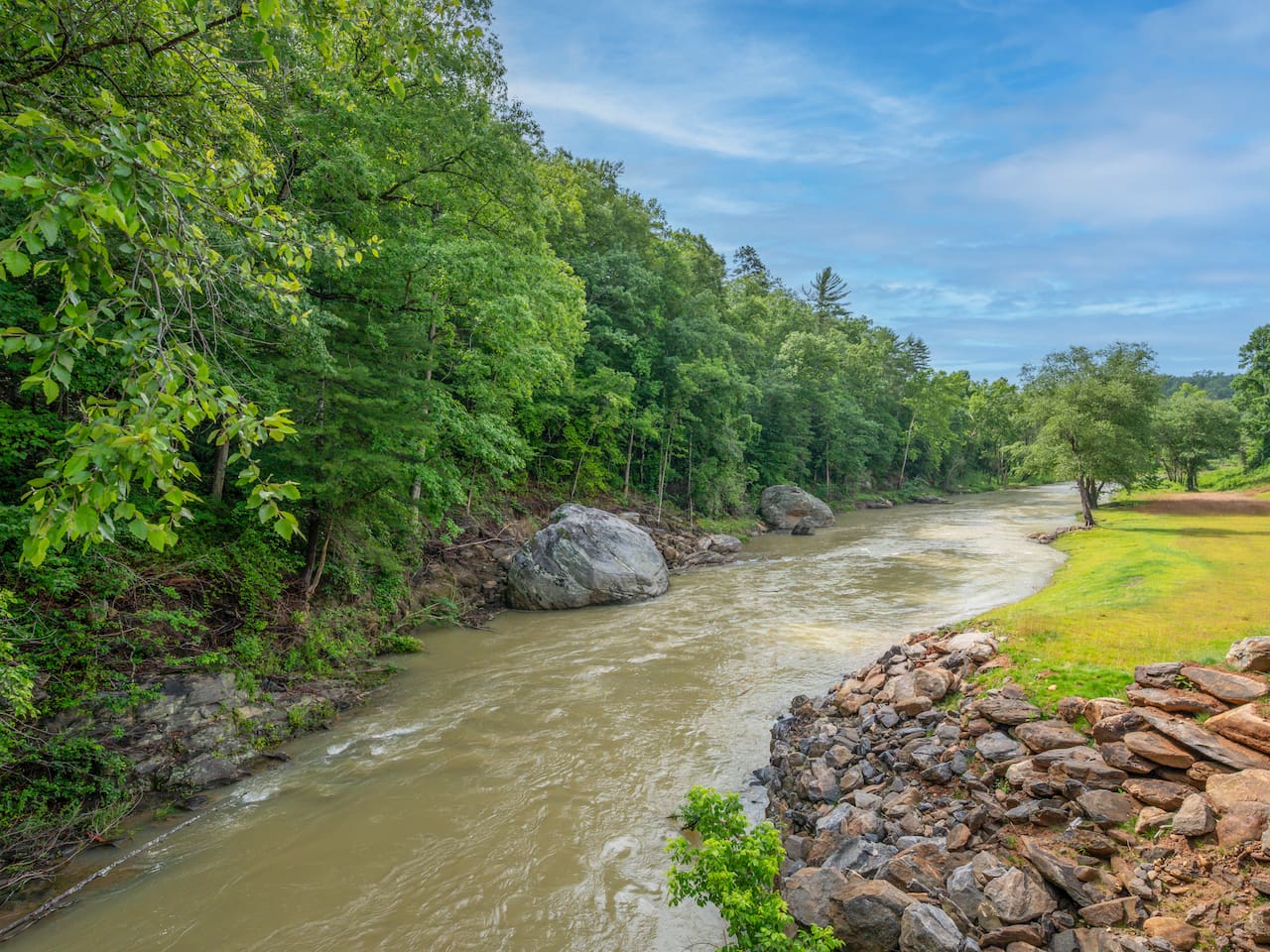 Broad River, this river runs through where the cabin is located. Tube, fish, and have fun. 