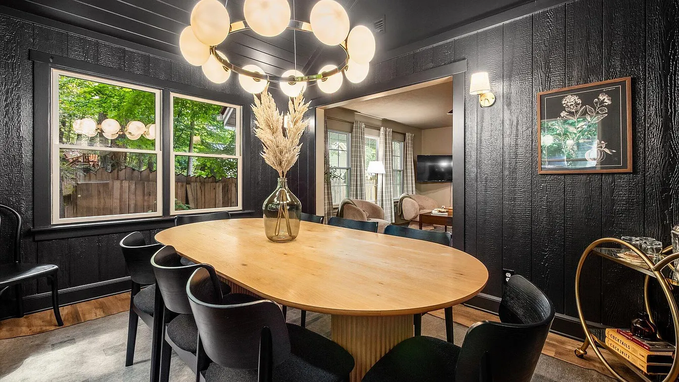 Dining Room with Vaulted Ceilings
