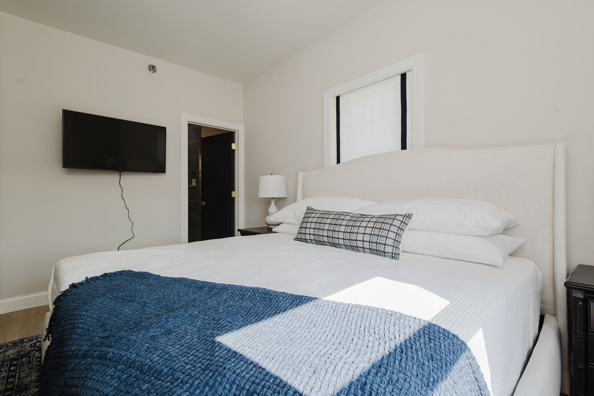HDTV in 2nd bedroom