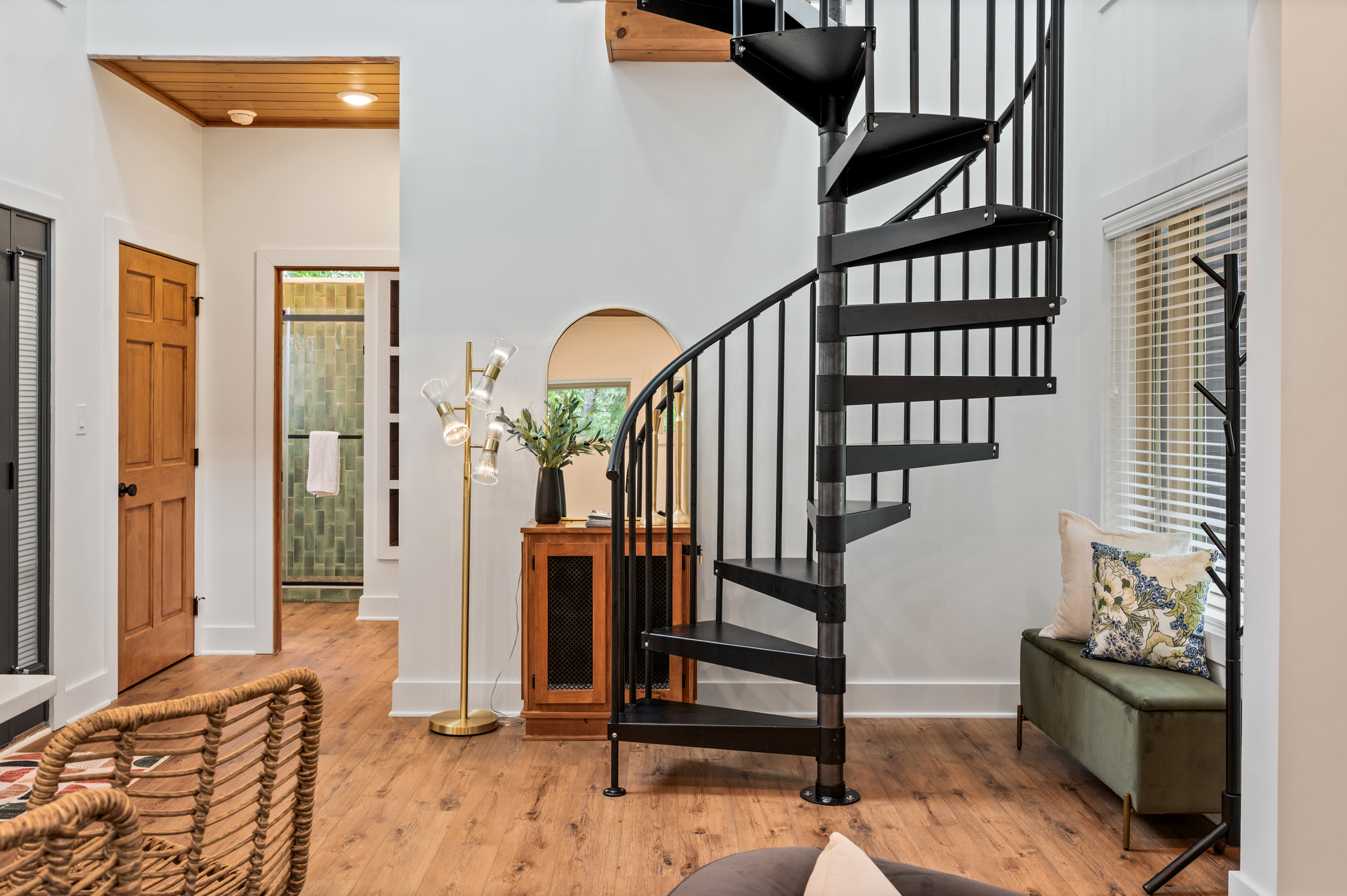 Walk in and get settled in the spacious foyer of the open concept Treehouse. 