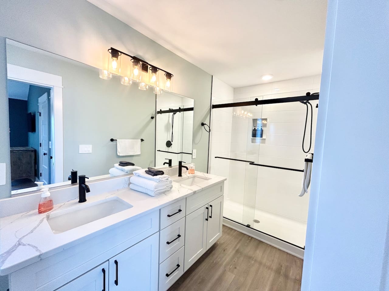 Ensuite