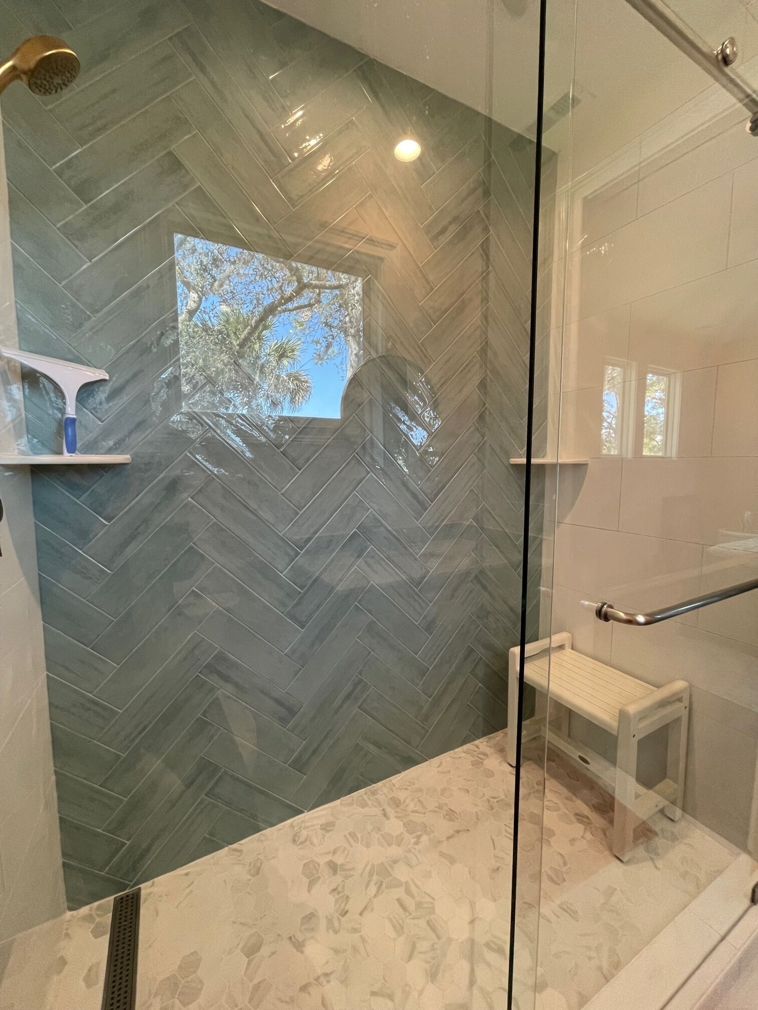 Large shower in ensuite bath for "Mermaid Kisses" bedroom