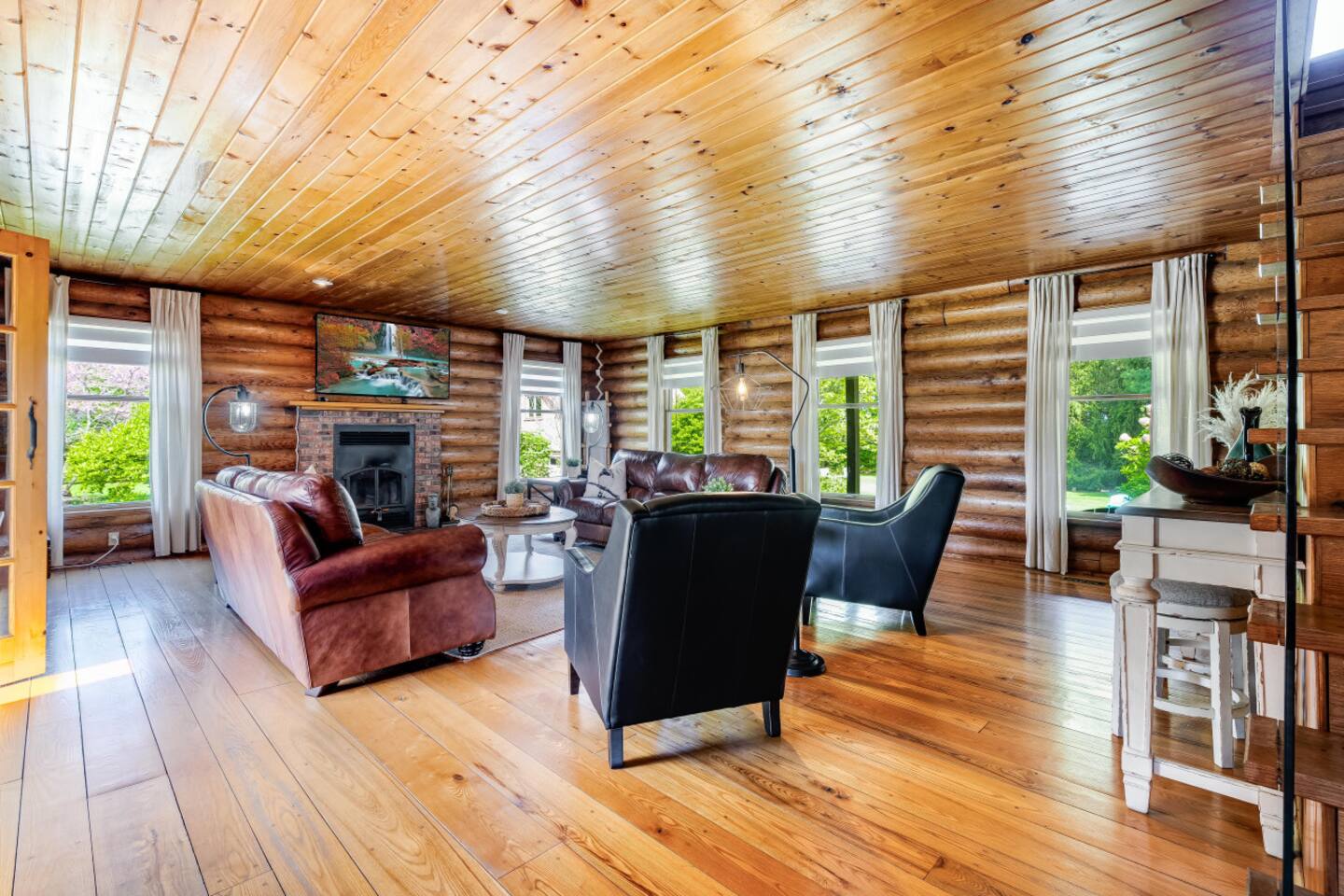 Main Floor Living Area