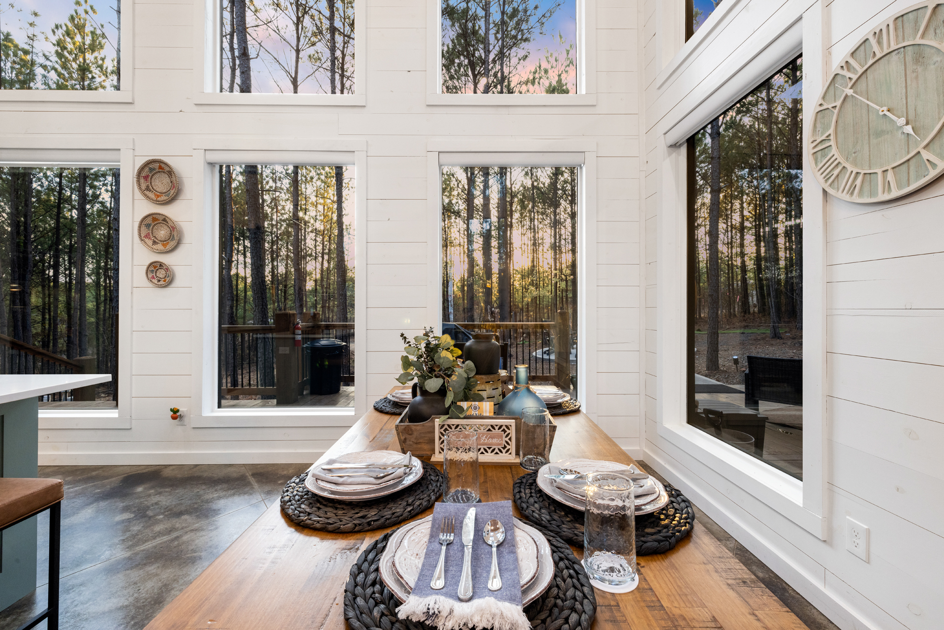 Dinning Room Table