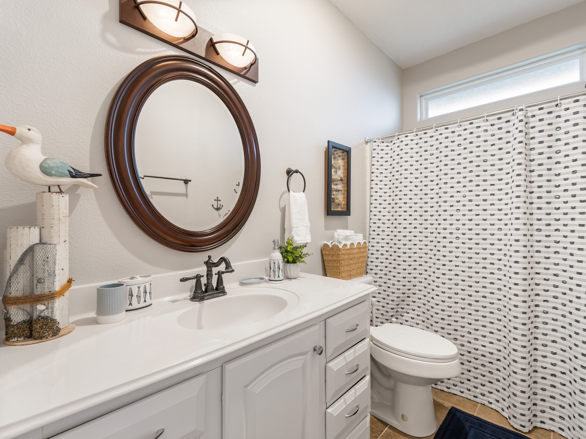 Hall bath on main level of home.