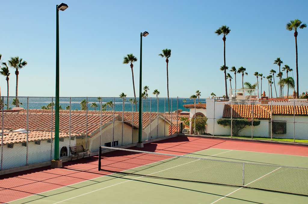 Las Gaviotas Tennis/Pickleball Court