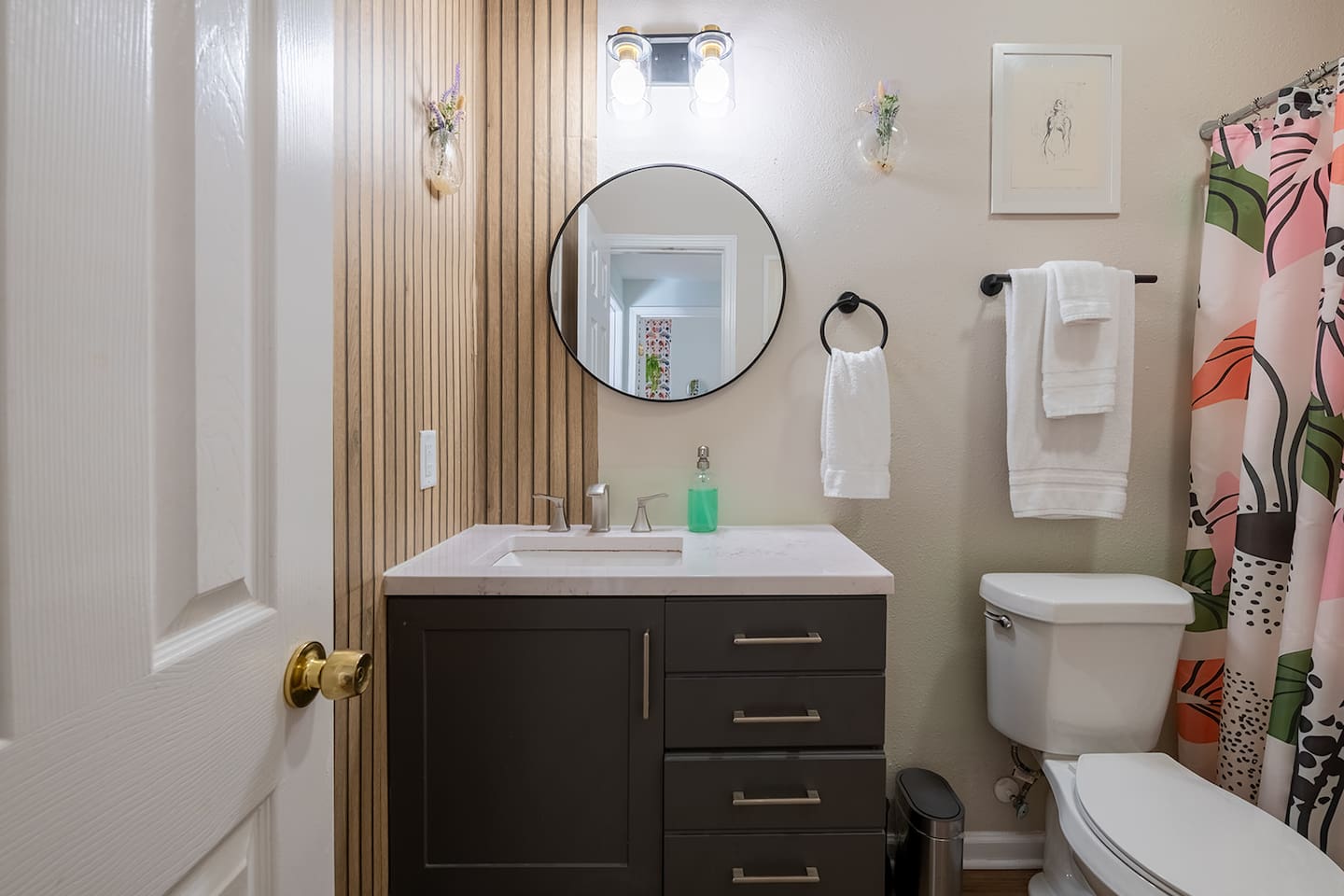All essentials are provided in every bathroom:  hairdryer, soap, towels, shampoo, conditioner, body wash, washcloths.  