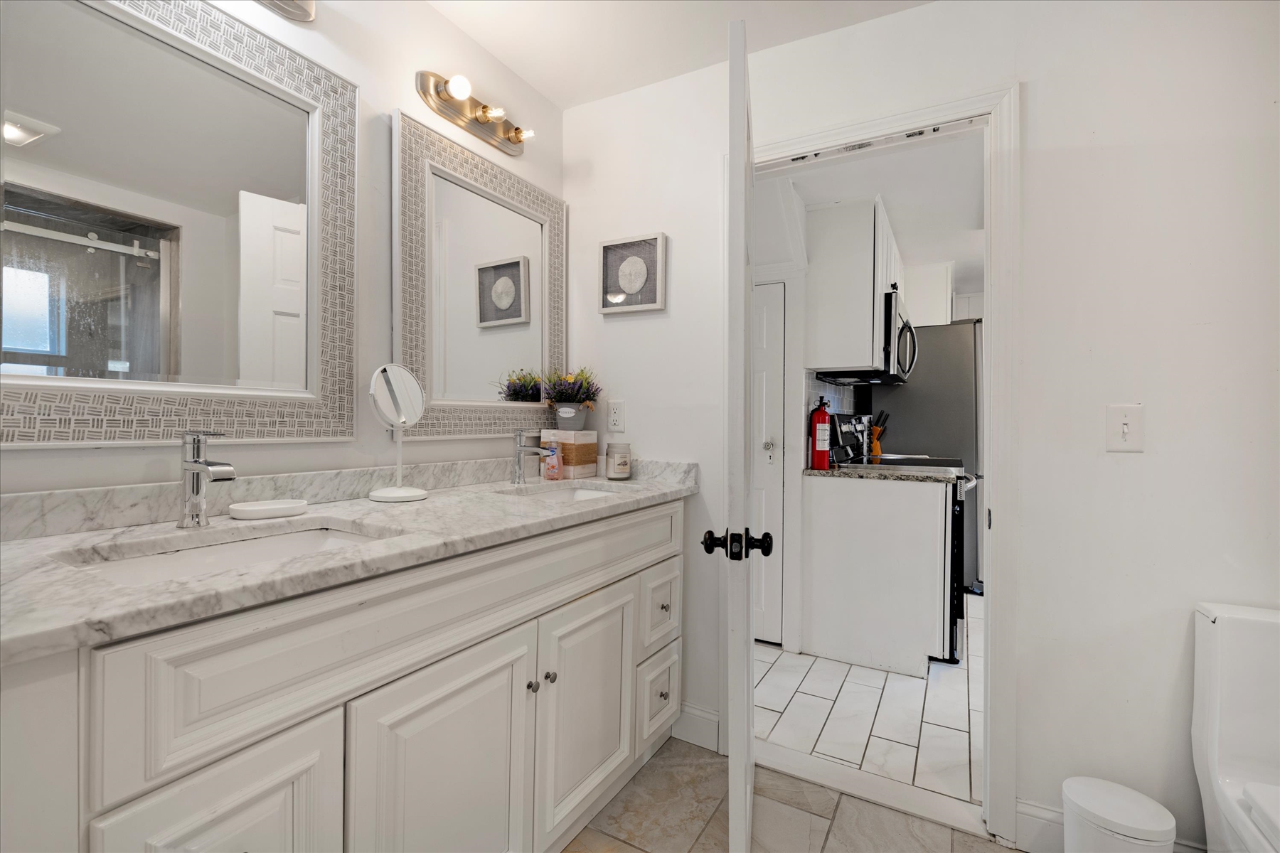 Double Sinks