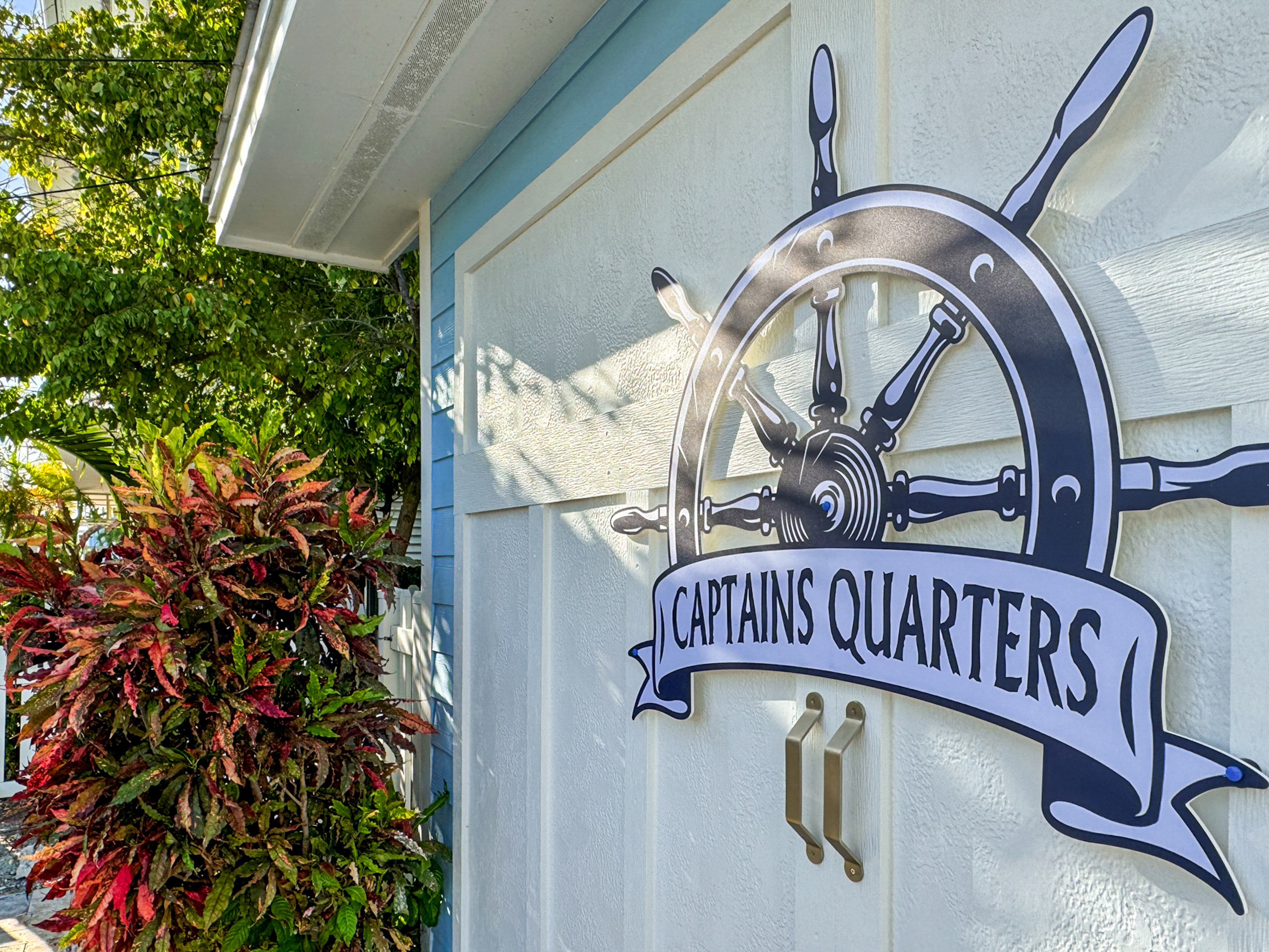 Let's take a tour, matey!