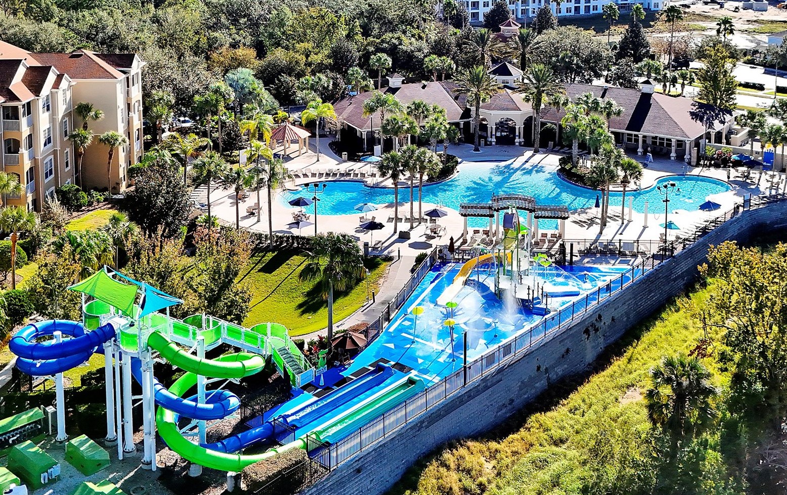 Free Access to the Windsor Hills Resort's community pool, dueling slides and splash pad play area!
