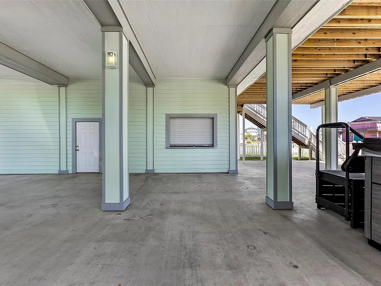 Crystal Paradise Outdoor Space: Beautifully landscaped outdoor space for leisure and enjoyment.