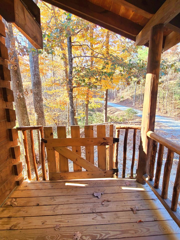 Front deck entrance
Upper wrap around deck- fully enclosed, great for pets and little ones.