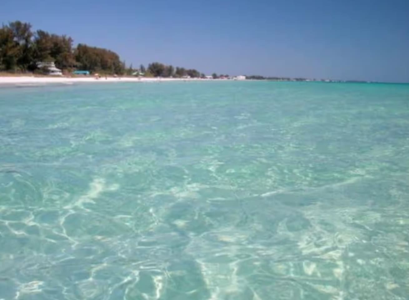 From our home you are only a 1-2 minute walk from paradise!