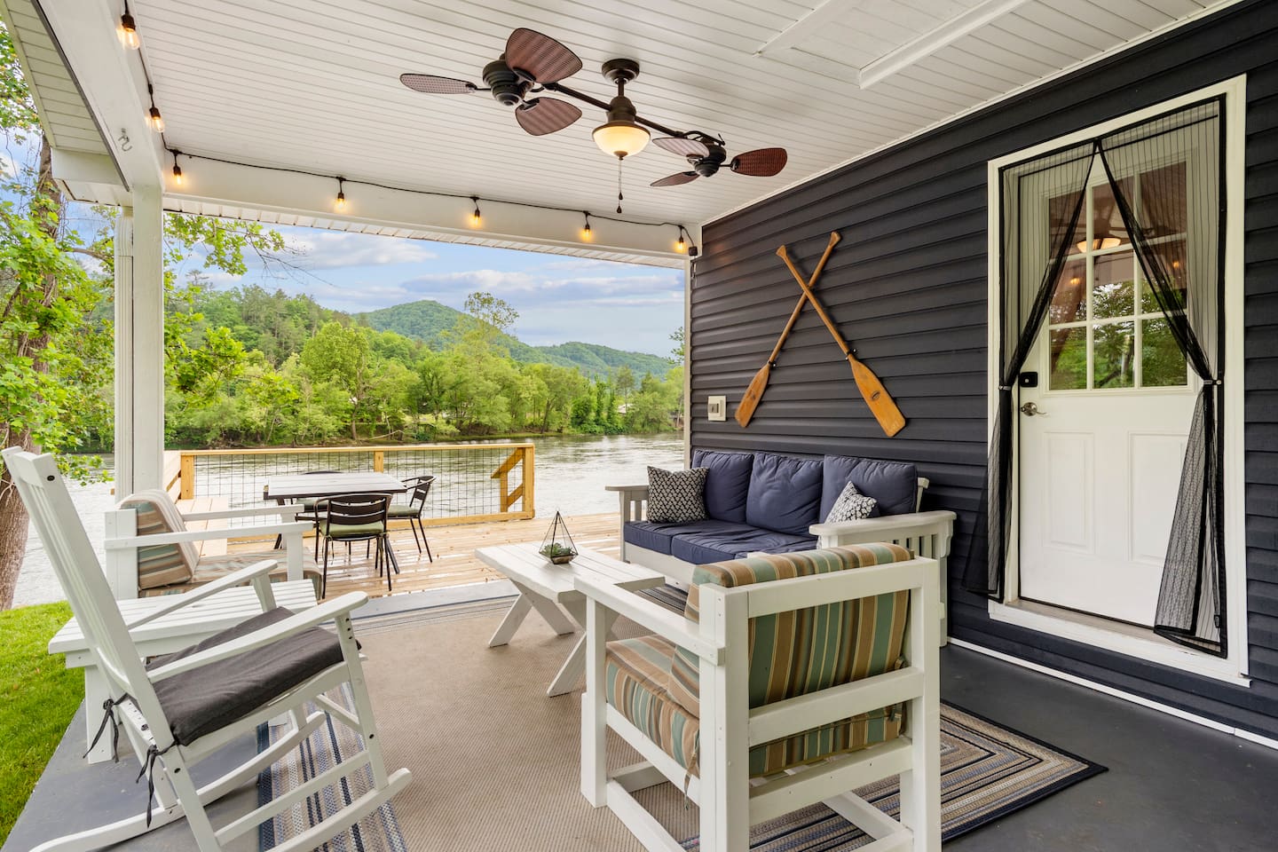 Excellent space to relax and watch the river roll by while being just steps from the kitchen. Check out those mountains across the river!