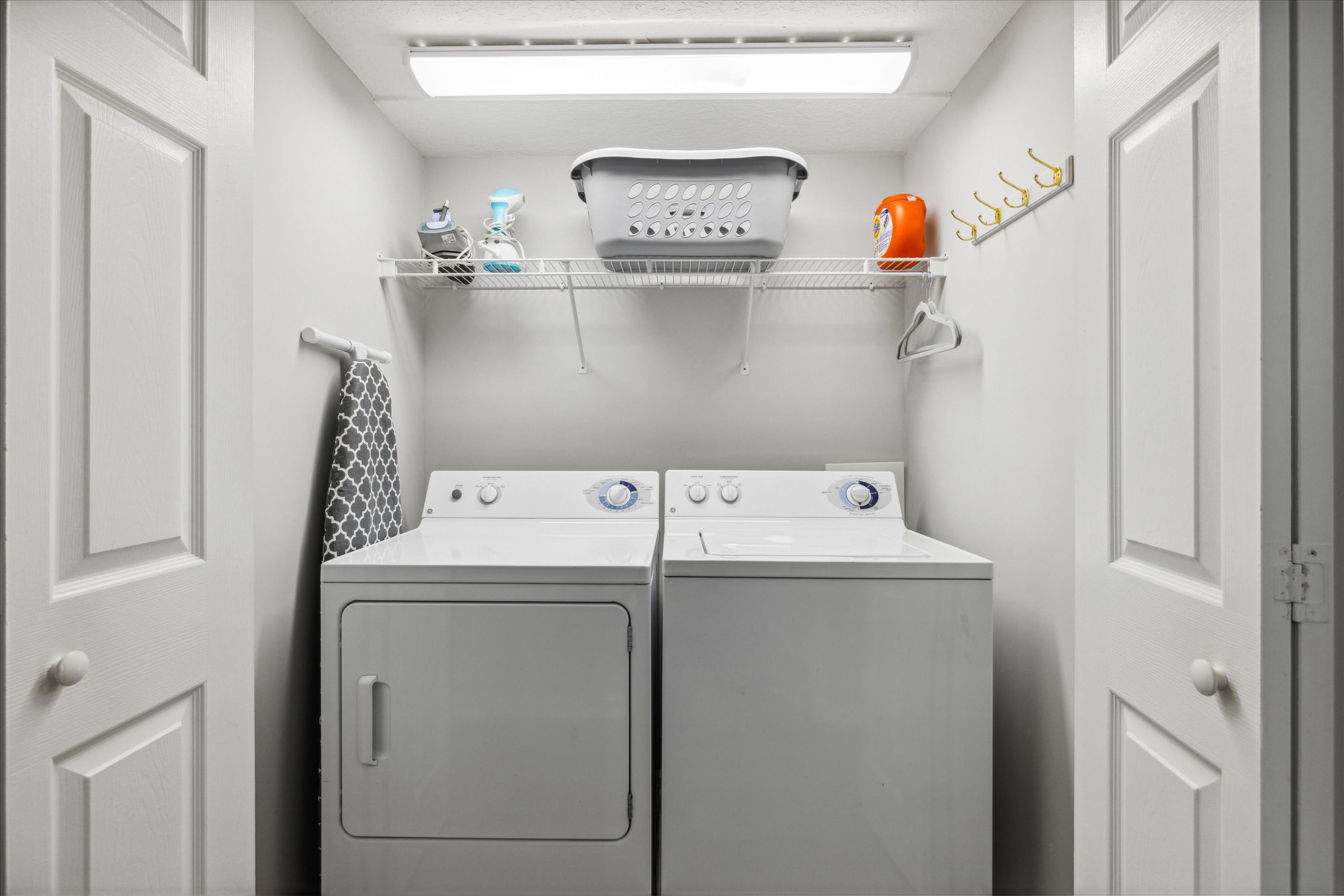 laundry center