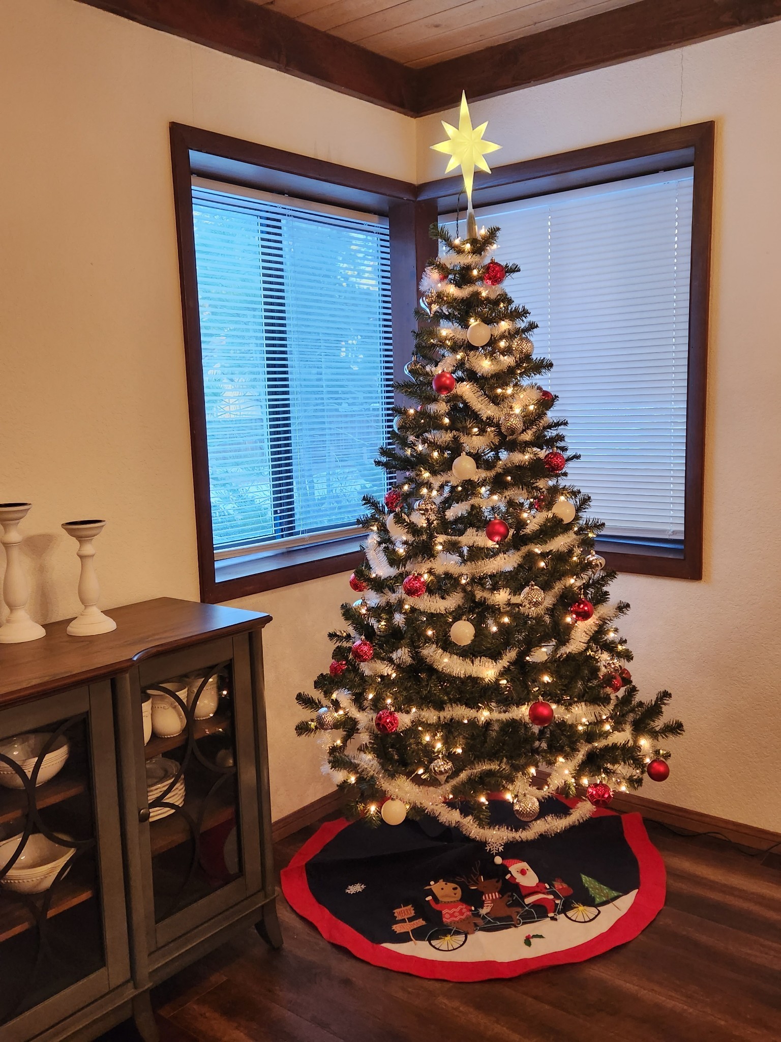 The Holiday Season is merry and bright in the mountains!