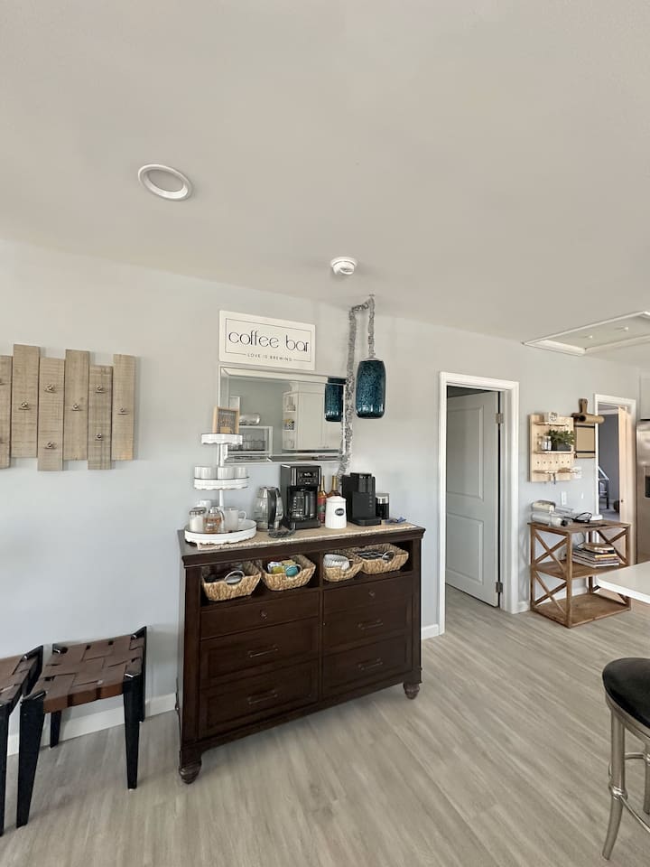 Coffee and Tea Bar
