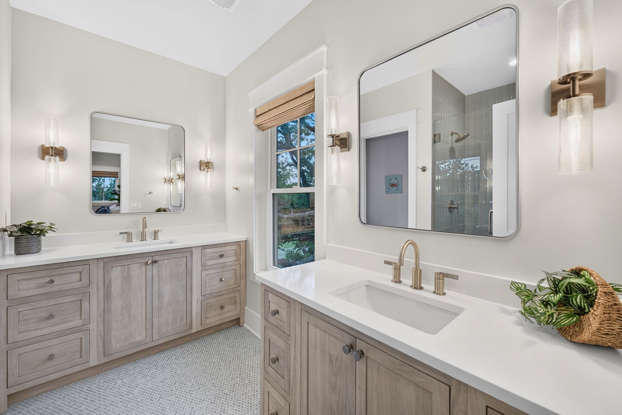 Bathroom 2: King Ensuite - Double Vanity | Tahanan Palms | 3 38th Ave | IOP Escapes