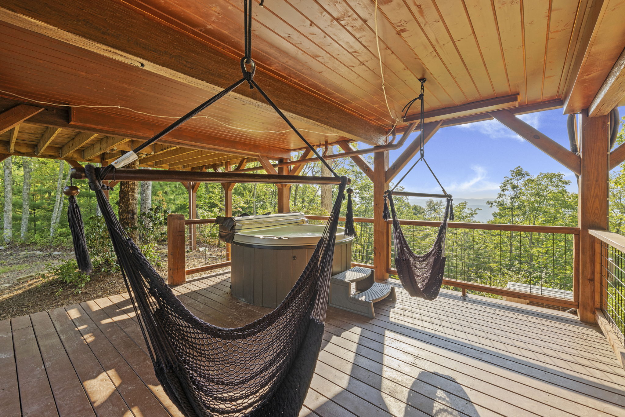 Hammock swings