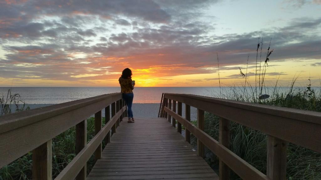 Bridge/boardwalk to Gulf