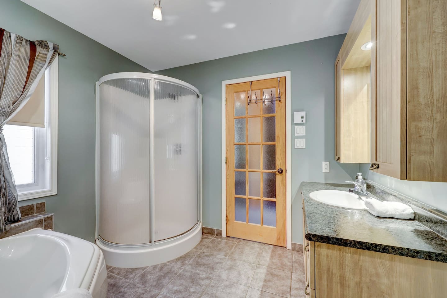 A peaceful bathroom space designed for everyday comfort.