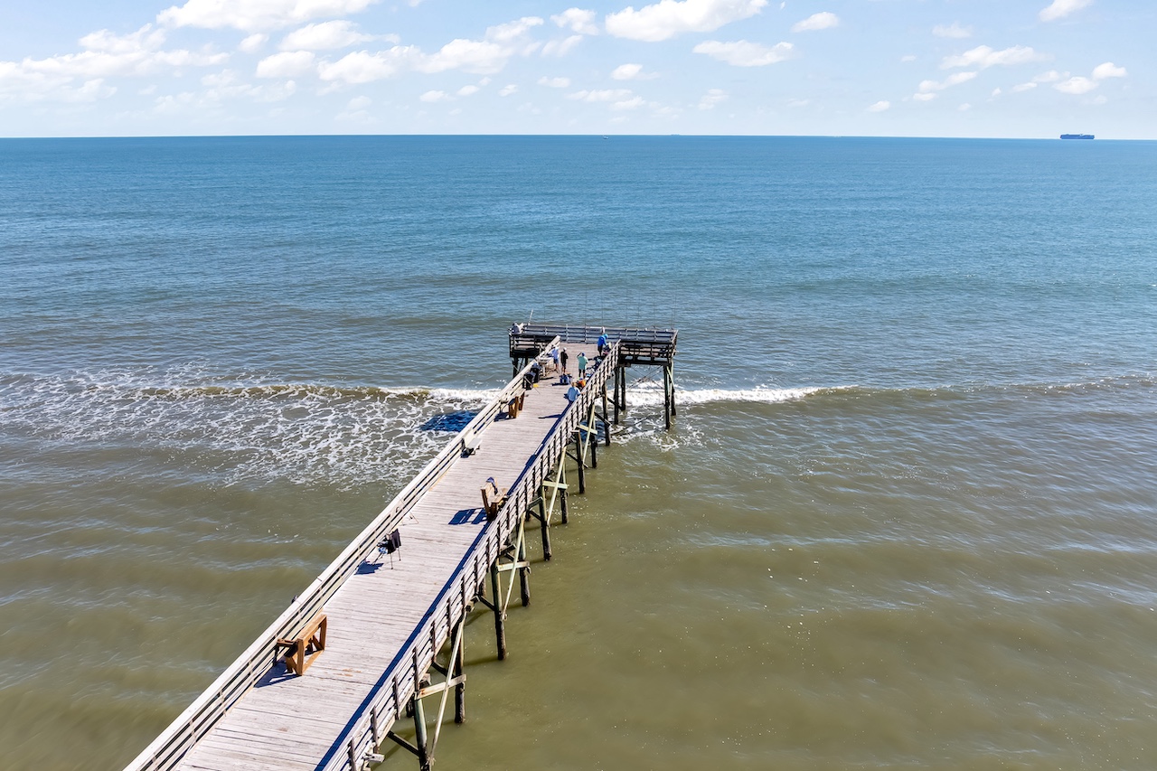 Private pier for sea cabins | Susu's Sea Cabin | 238C 1300 Ocean Blvd | Isle of Palms, SC | IOP Escapes