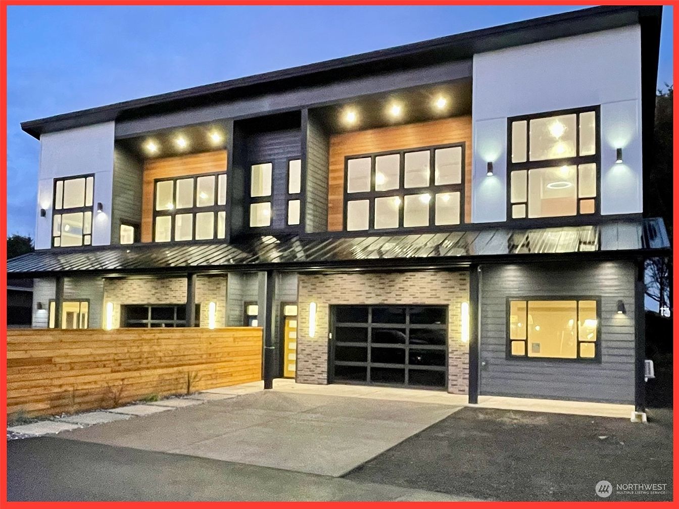 Your Ocean Shores retreat — a brand-new 2026 luxury duplex sleeping up to 20 across two full homes. Built for large groups and multiple families, and just a half-mile walk to the beach and downtown.