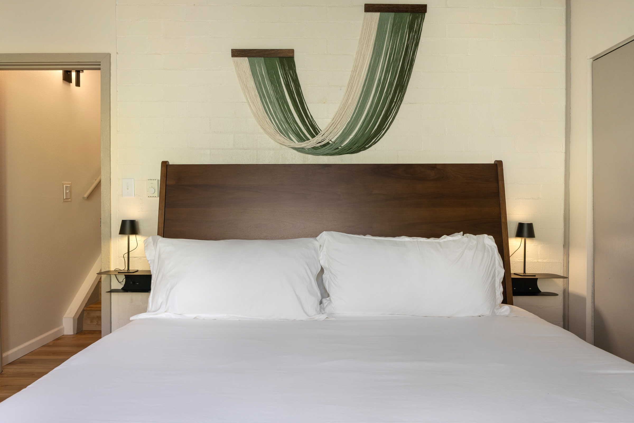 Lower Level Bedroom 2 | Kingsize Bed