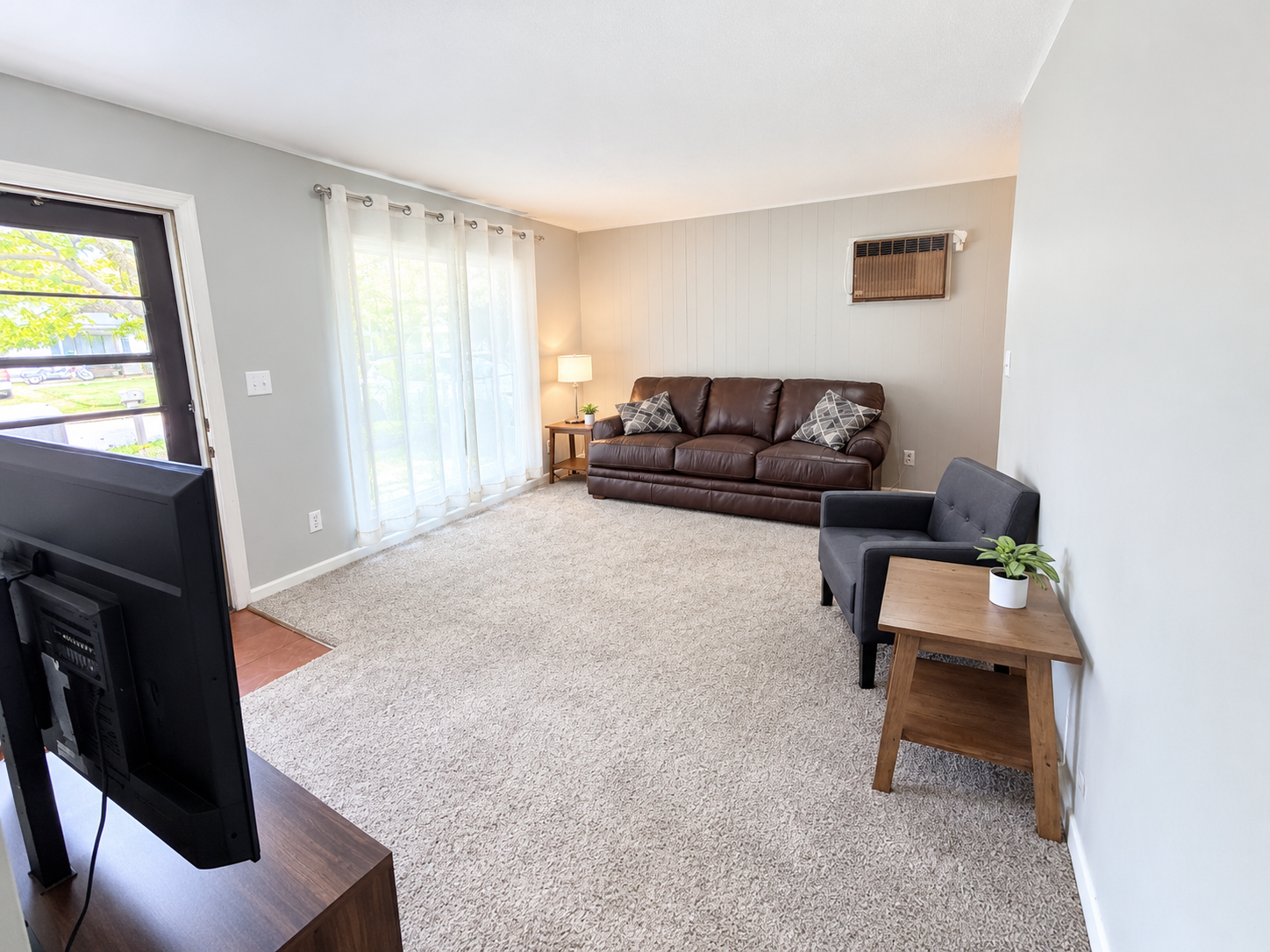 Living Room w/ 50" Smart TV