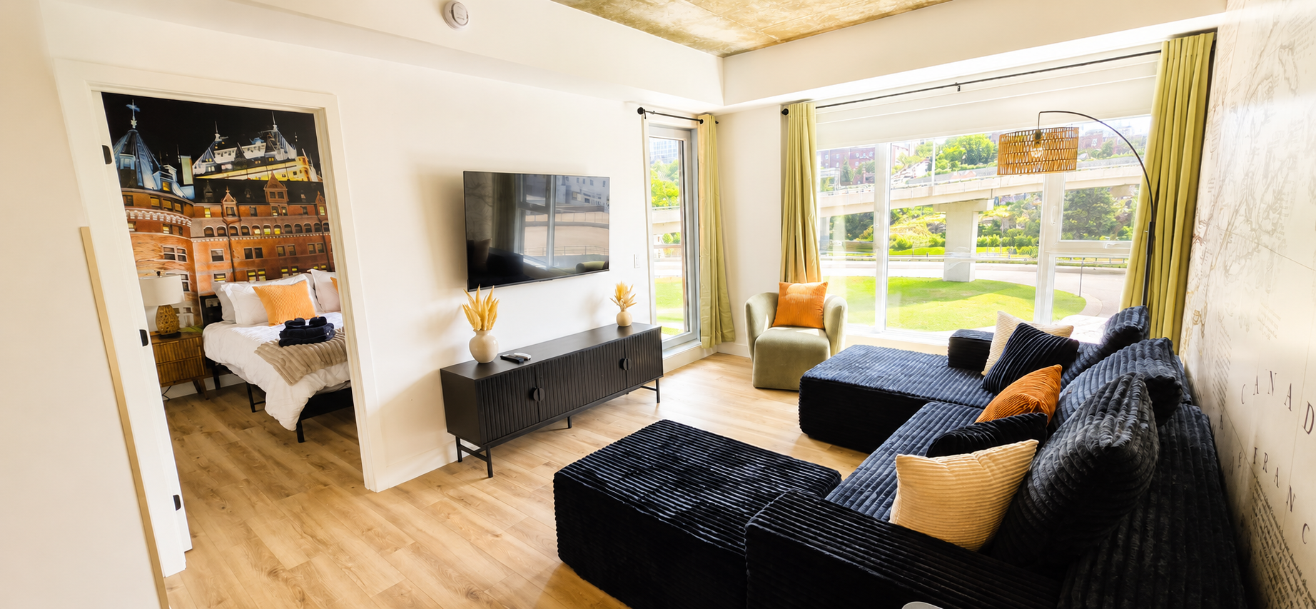 Living room with 55 inch Smart TV