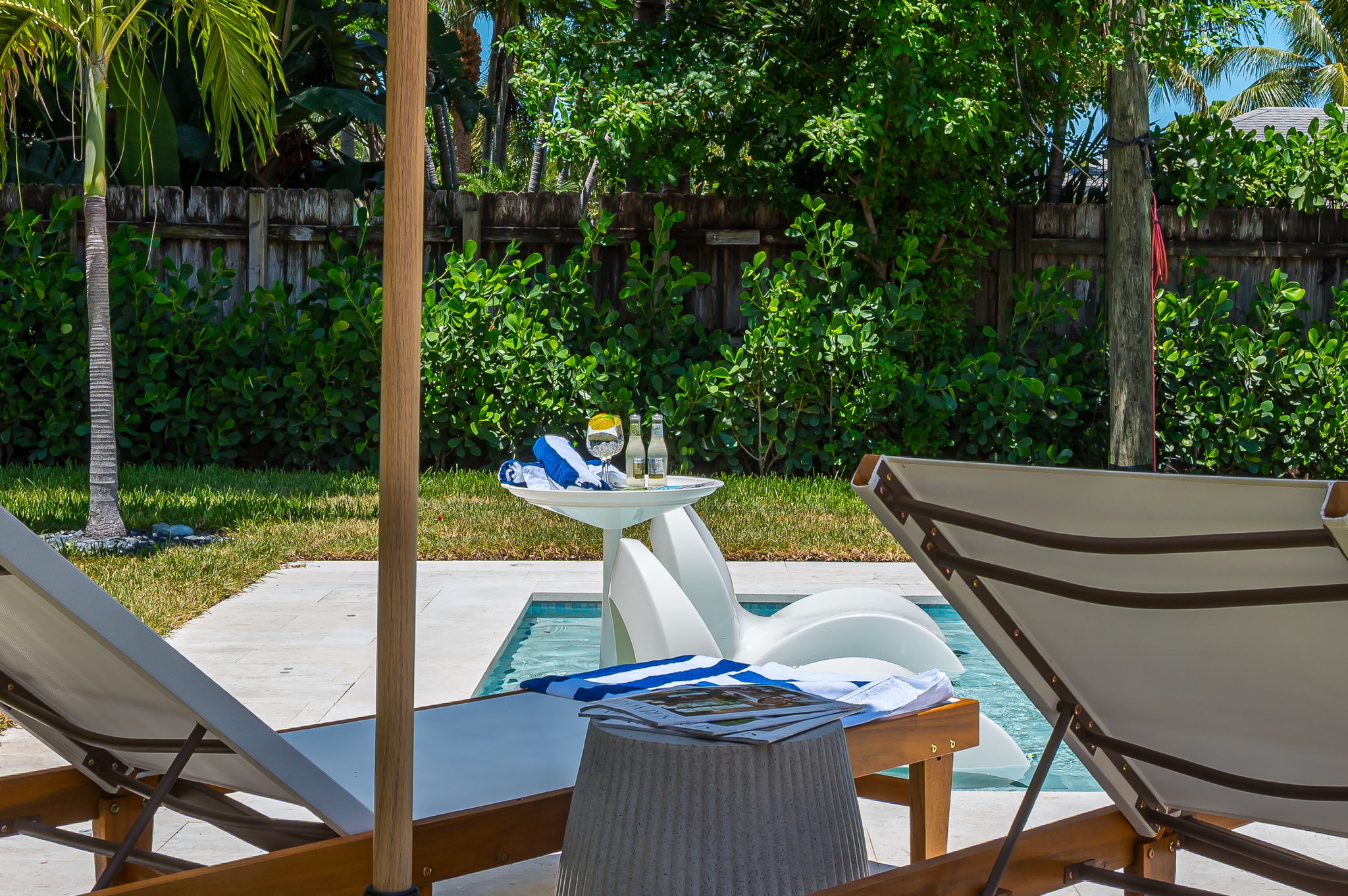 Your private tropical oasis awaits. Lounge poolside, dine al fresco under the palms, and soak up the Palm Beach sun in complete style and seclusion at The Coral Cabana.