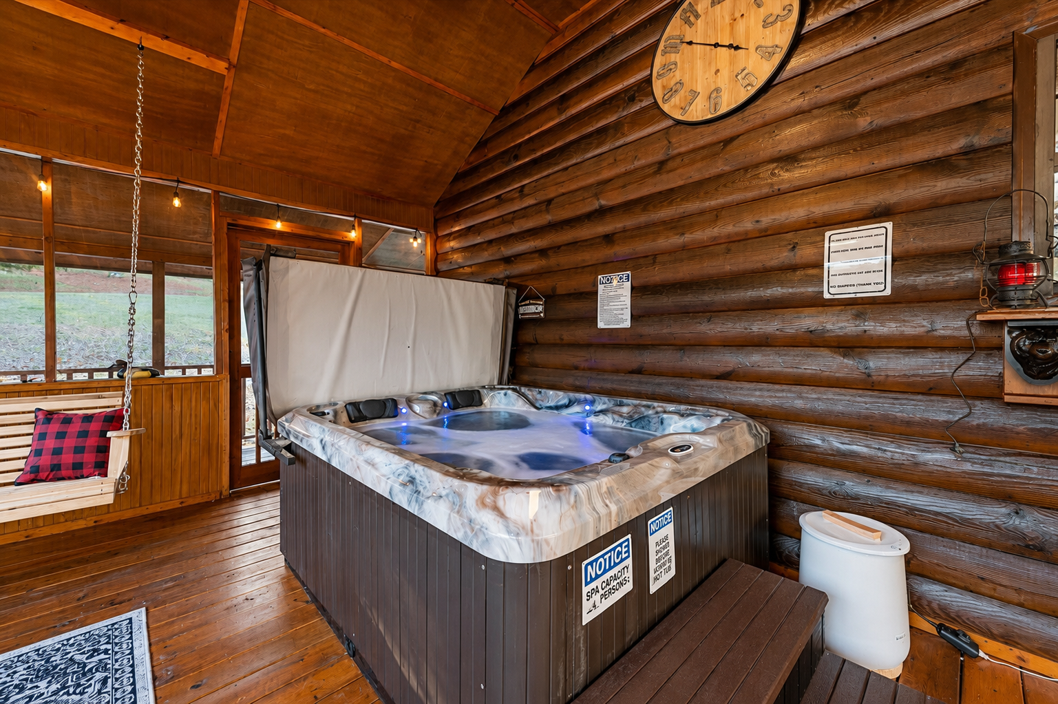 Relax, unwind and melt your stress away at T&T II cabin