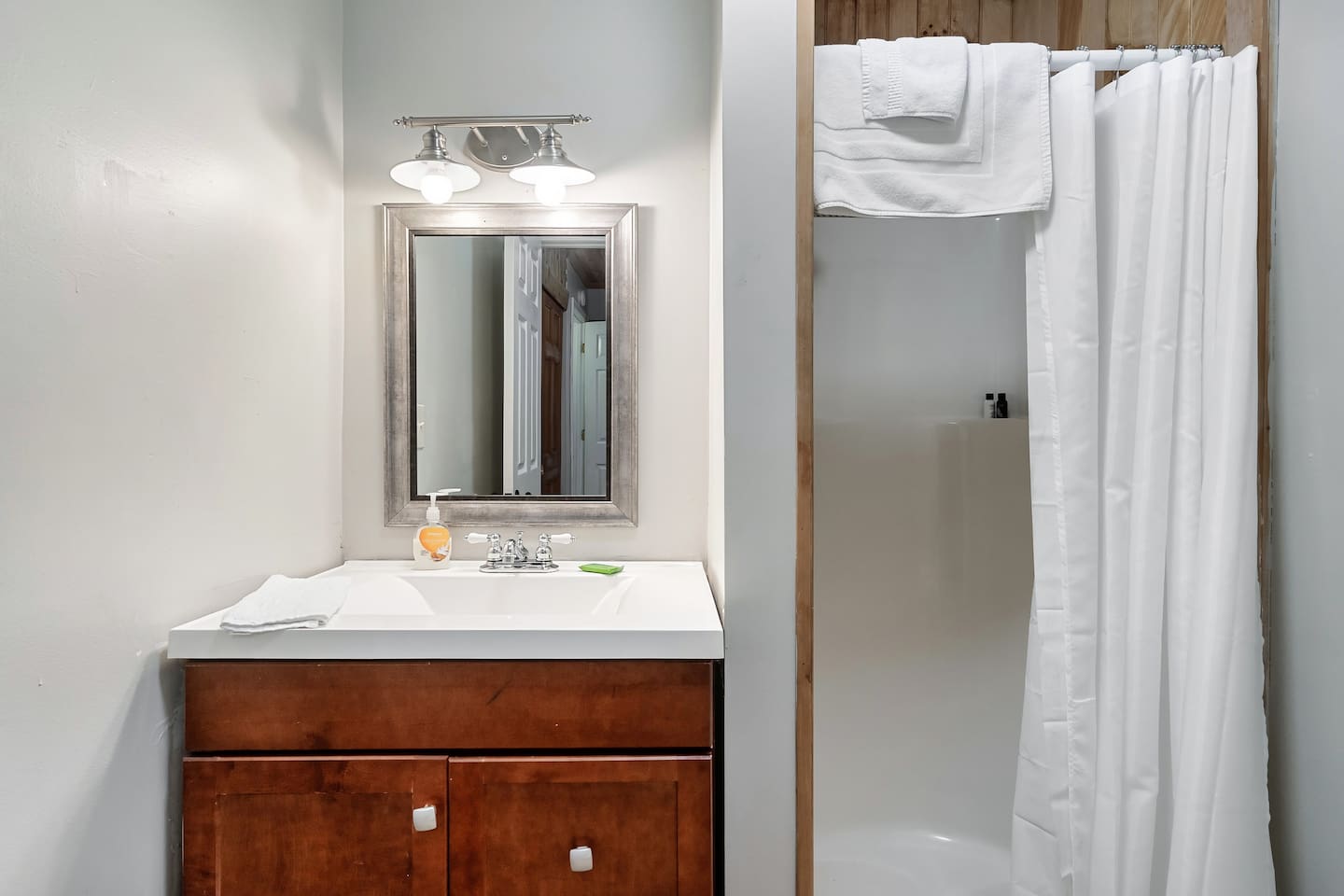 2nd bathroom - main floor