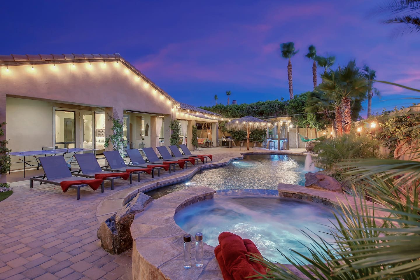 Tropical Oasis With Private Pool And Tiki Bar - Stunning Island Retreat - La Quinta, CA