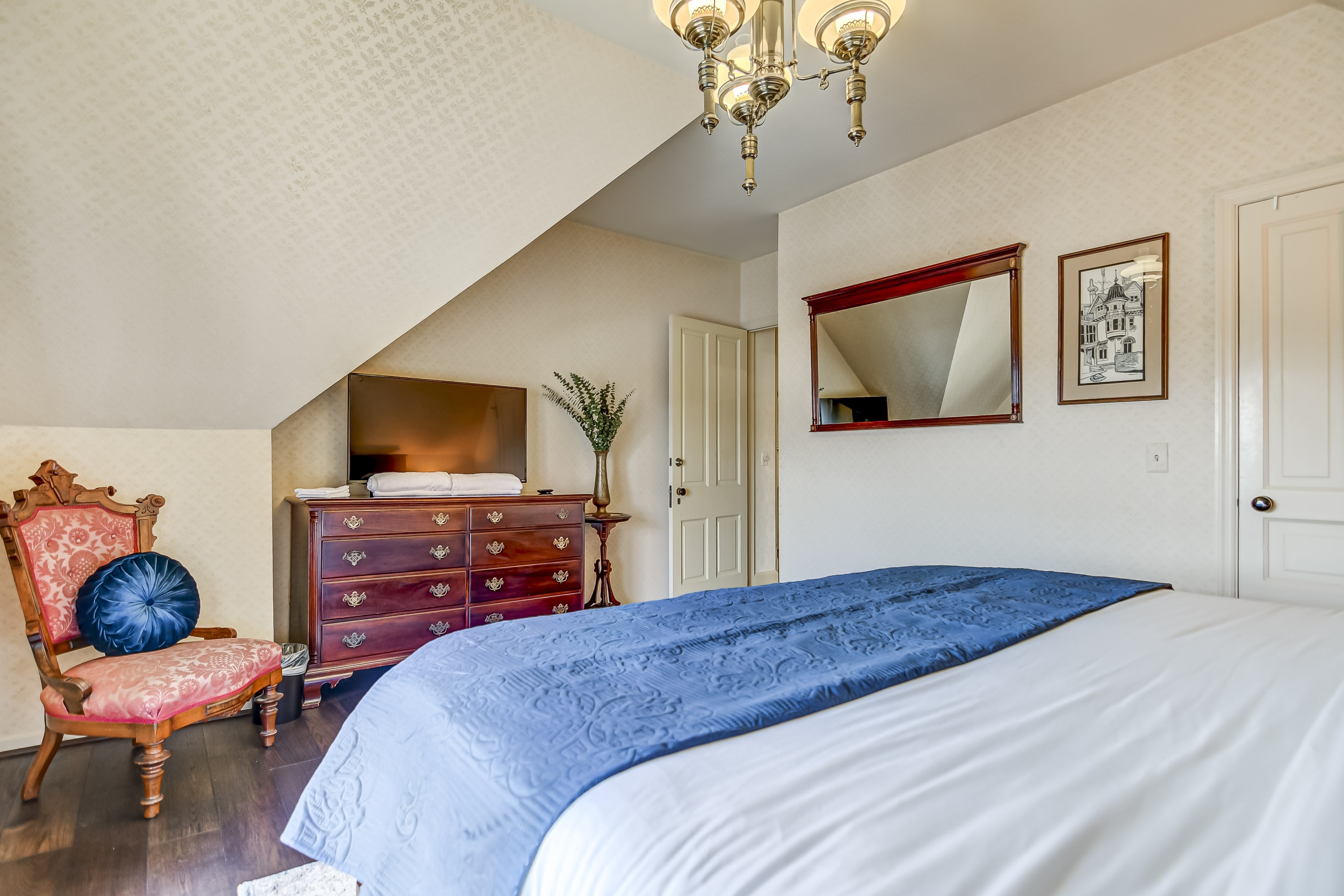3rd Floor - Bedroom 2