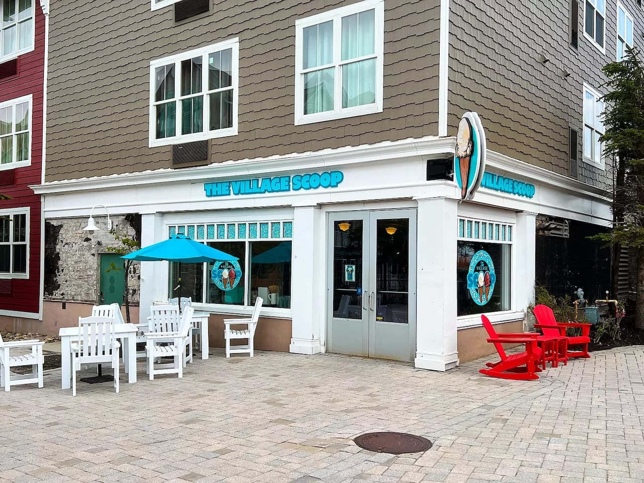 Ice cream in the Village. Walking distance from Mountain Lodge