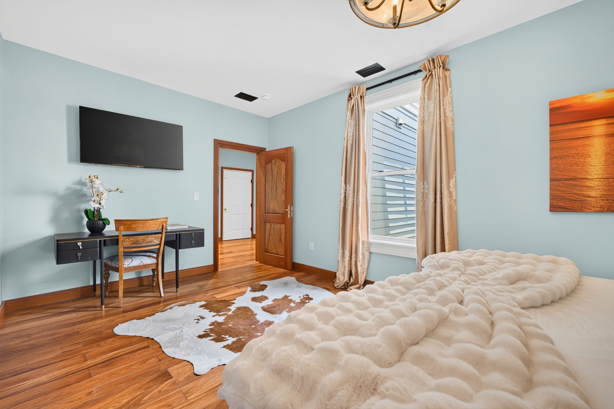 2nd Floor Bedroom 4, King Suite | Rosewood Retreat | 2605 Palm Blvd, Isle of Palms, SC | IOP Escapes