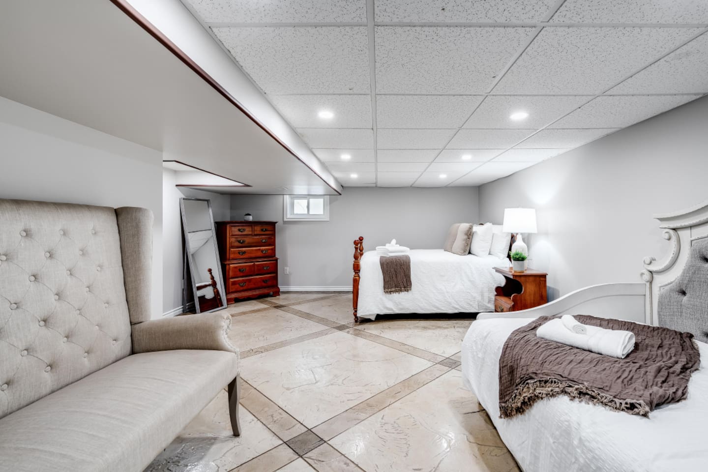 Lower Level Double/Twin Room