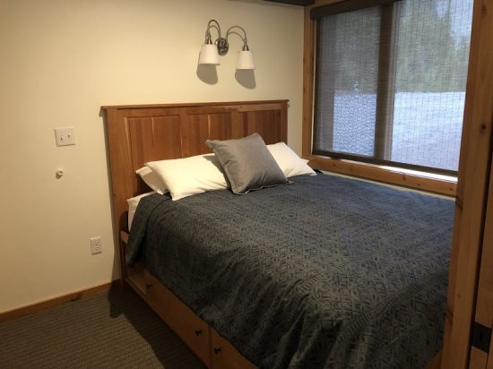 Bedroom: Full-size bed.