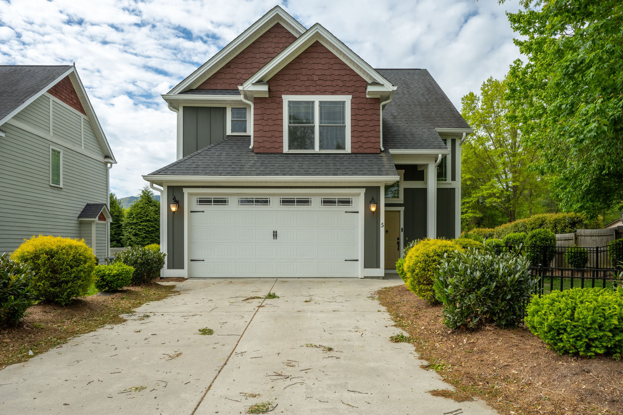 Exterior - Guests do not get access to Garage