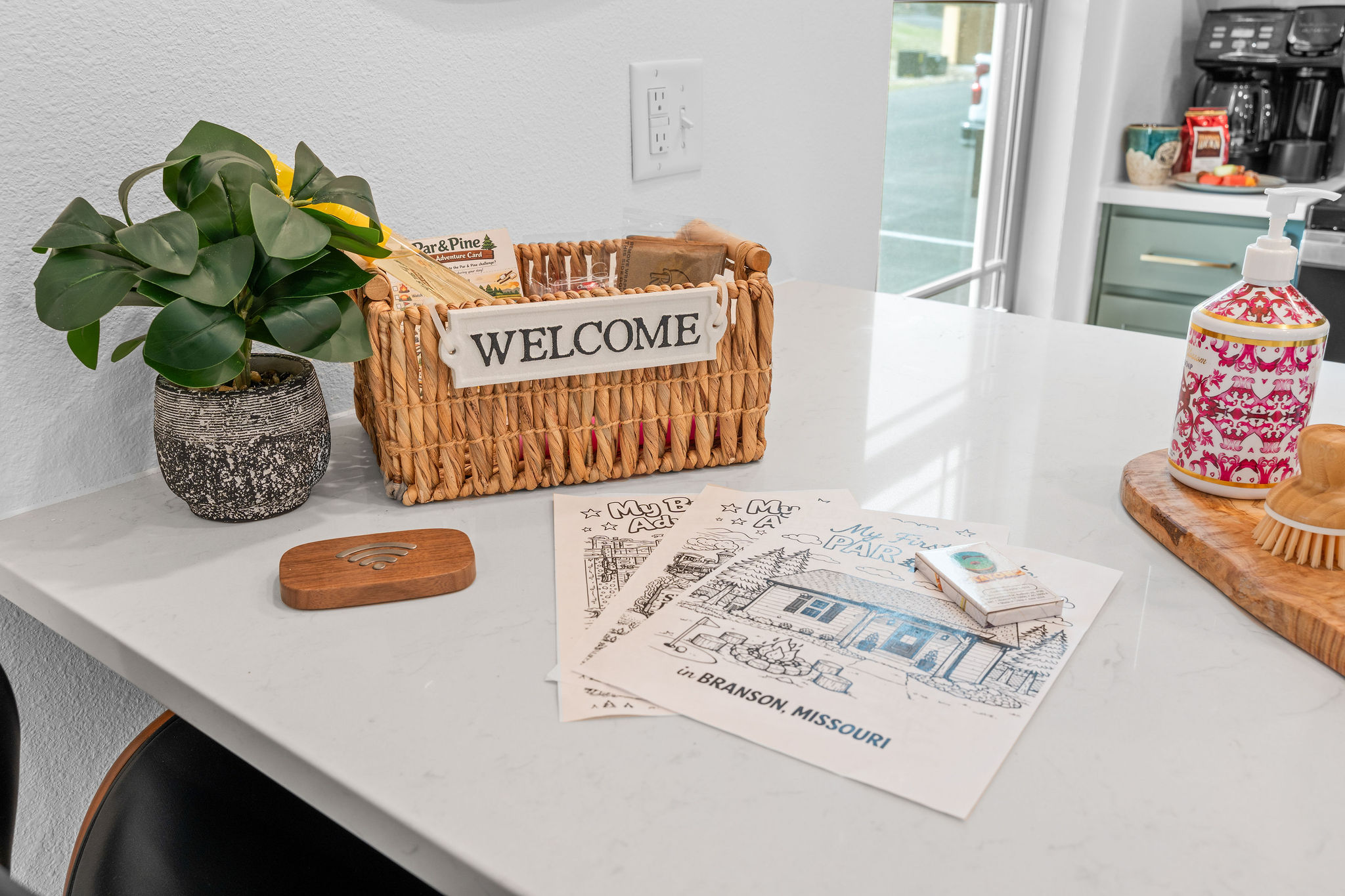 We want all our guests to feel welcomed and appreciated. We want Par and Pine to feel like an awesome escape from daily life.