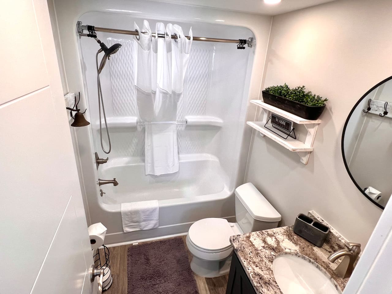 Master Bath 