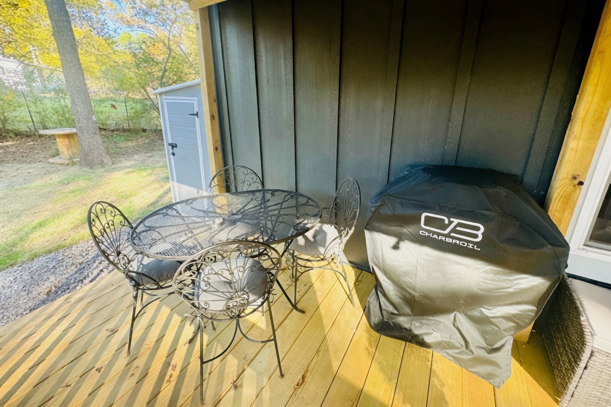 Dining area and electric grill