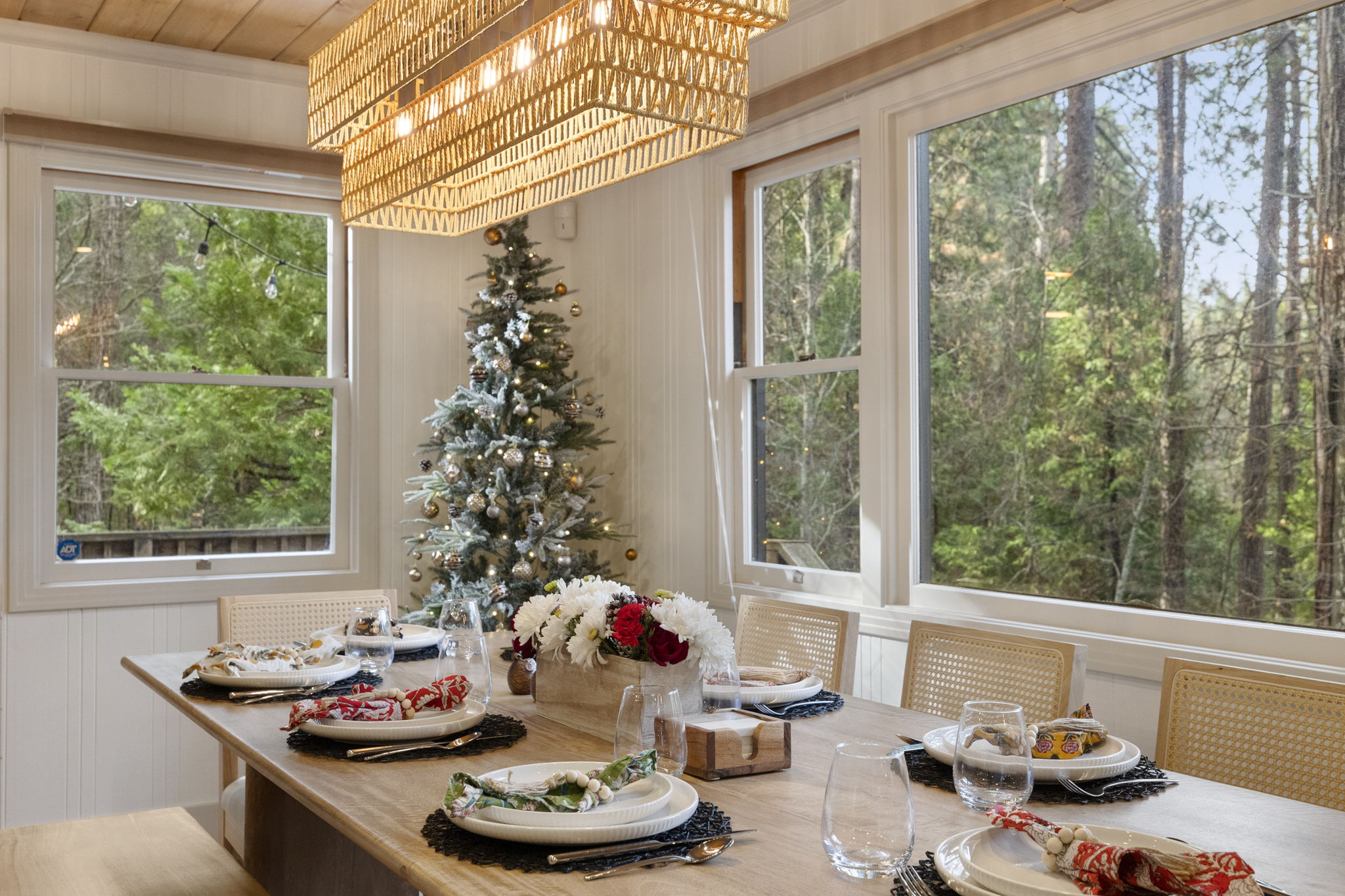 Dining table for up to 10. Up to 6 chairs and a large bench is available for seating. Plenty of dishes for your large groups as well. The most beautiful views to enjoy.