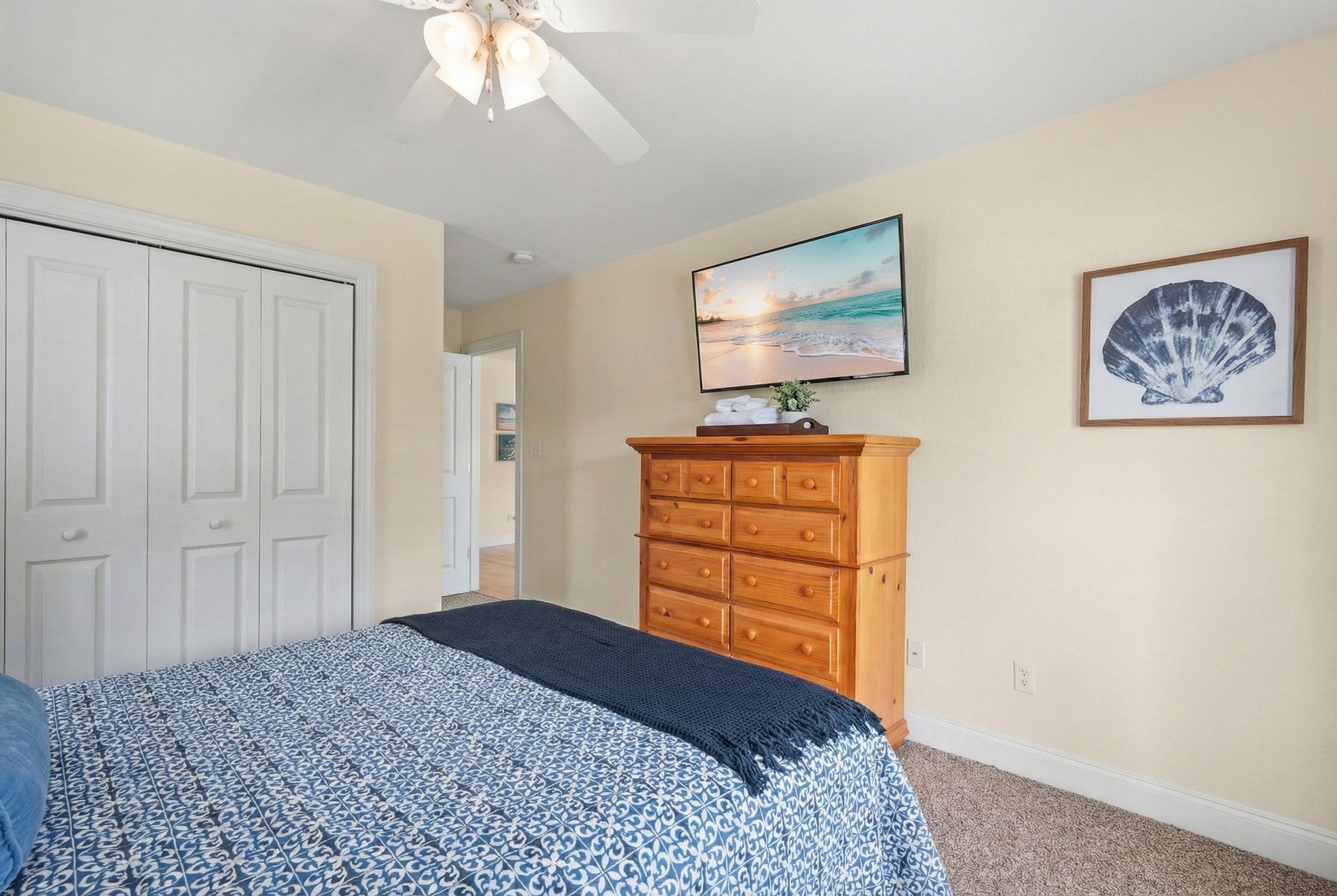 Soundside Pearl — Coastal Bedroom