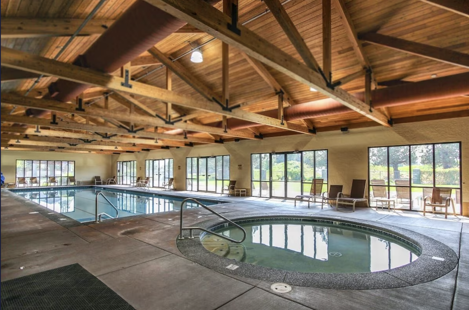 Ridge Pool & Hot Tubs