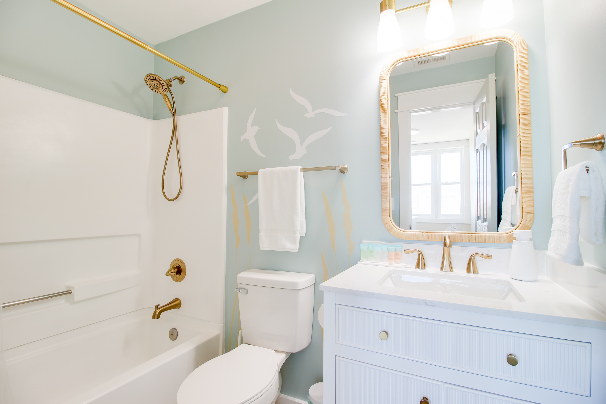 Bathroom 3 - Full Bathroom