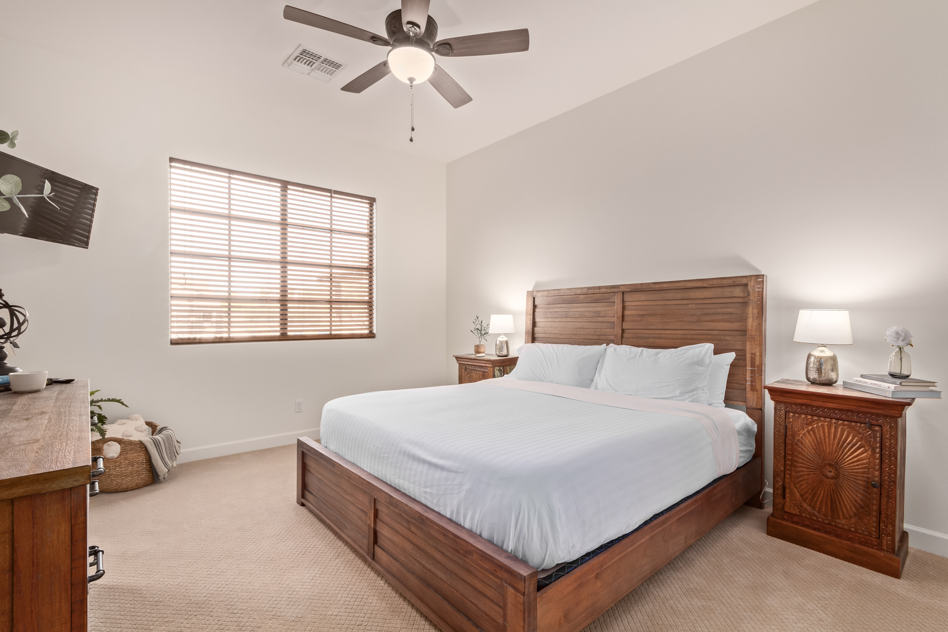 Bedroom 3 - king bed w/ smart TC